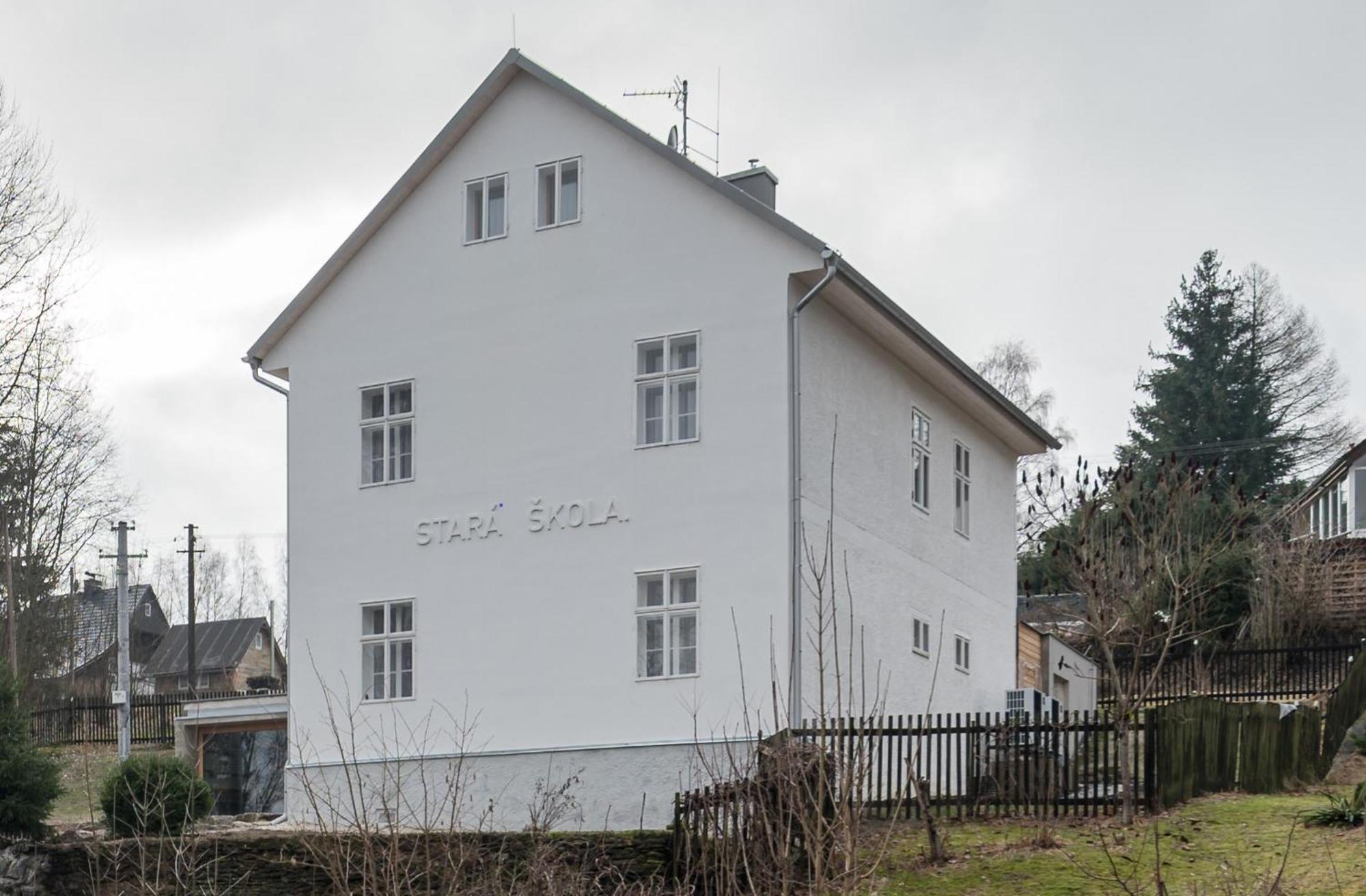 Stara Skola - Alte Schule, Loucna Villa Jindrichovice Eksteriør bilde