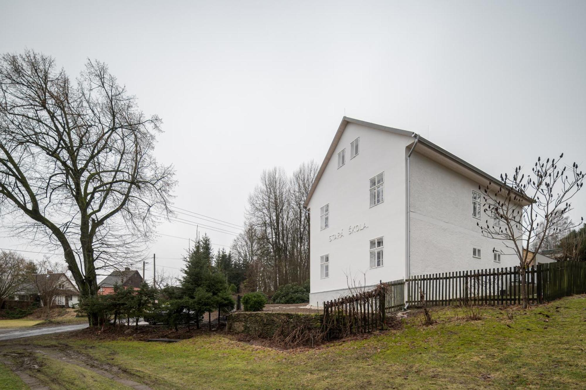 Stara Skola - Alte Schule, Loucna Villa Jindrichovice Eksteriør bilde